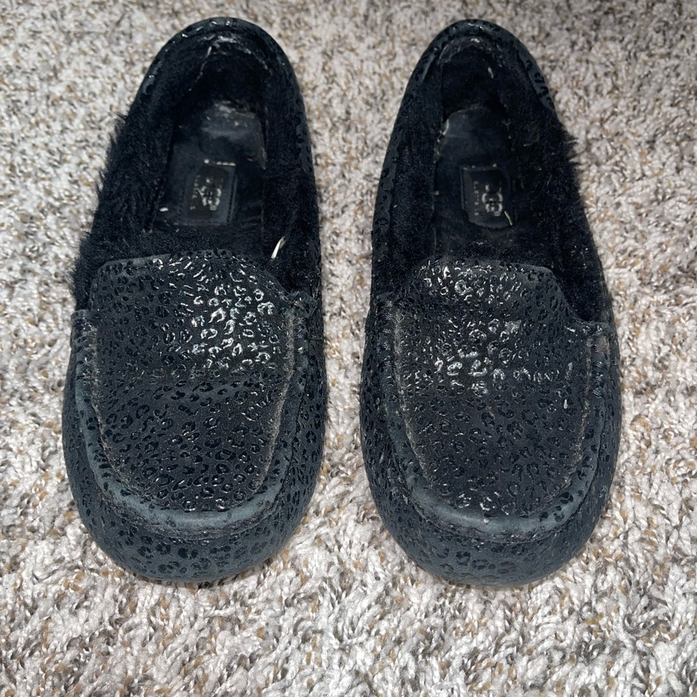 Black Leopard UGG Slippers-Ready 2 sell, make me an offer!